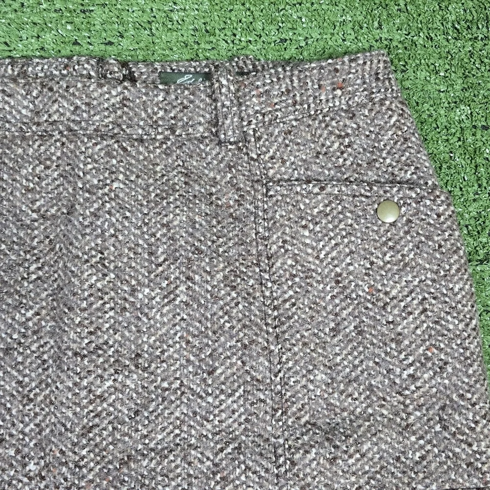 EDDIE BAUER | 48% WOOL BLEND CHEVRON WOVEN MINI SKIRT w\ BUTTONED SIDE POCKETS